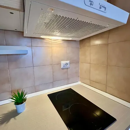 Grisolia Beach House *